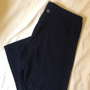 Lululemon 3/4 yoga pants